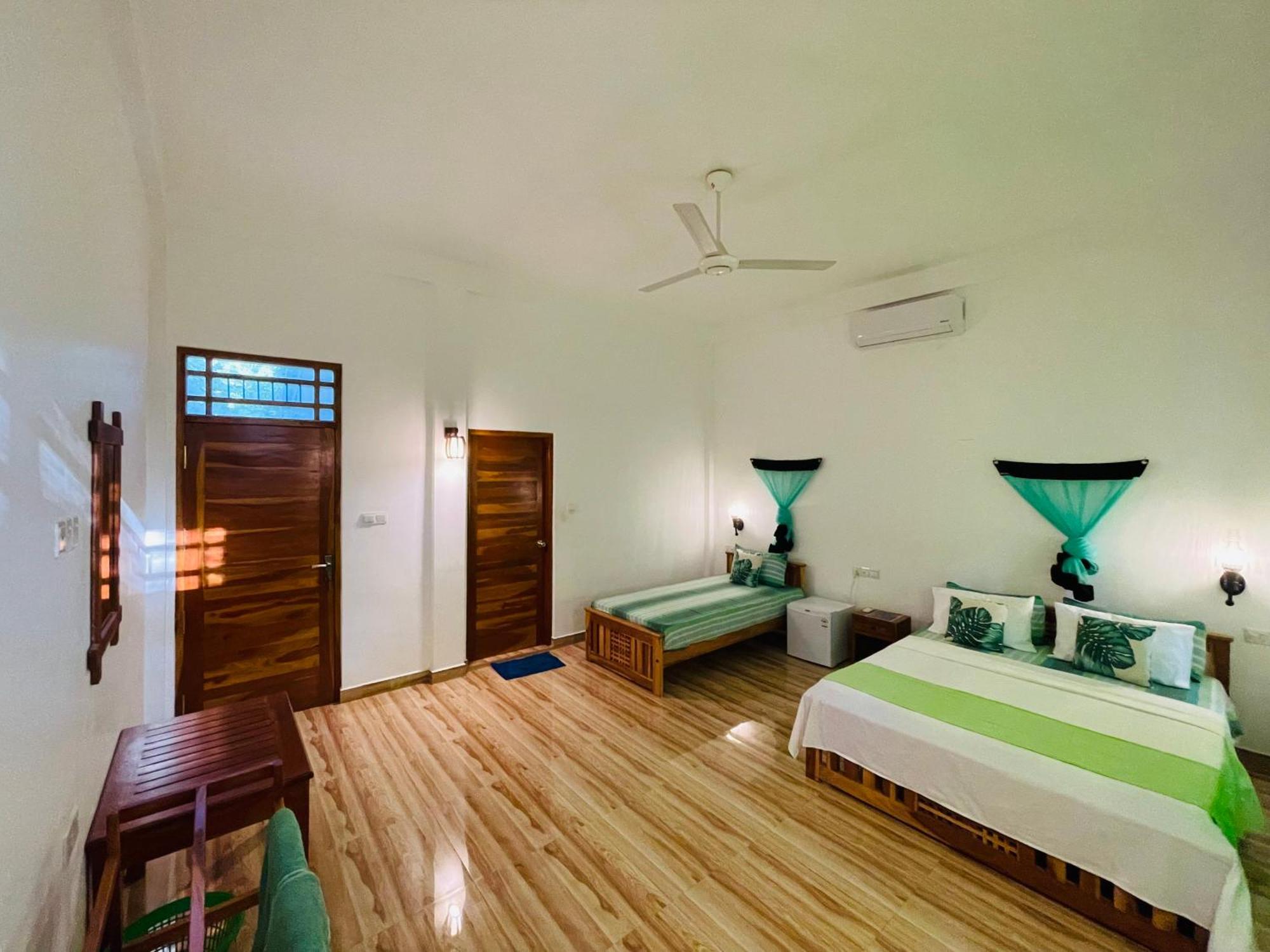 Yala Safari River View Hotel Tissamaharama Exteriér fotografie